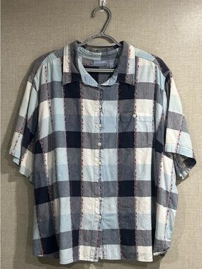 Liz & Me 4X, button front, 100% cotton, patchwork, lightweight, relaxed fit.